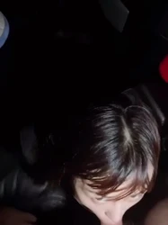 411751873玩别人的老婆是最开心的事