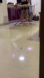 老公临时接到电话去工地加班 趁虚而入在客厅操喷了