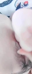 小骚逼被假鸡巴肏爽了~