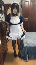 黑丝女仆母狗口交