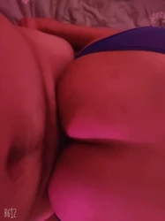 肥臀巨乳人妻八