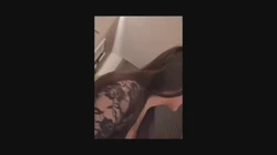 偷情各种人妻合集已婚少妇母狗真听话跪地爆