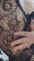 出差后，少妇骚妻在家自慰