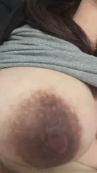 打桩喷奶小骚妻