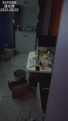 母狗第一次尝试坐台