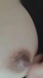小骚货又开始发情了…………