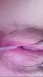 小骚狗自慰，扣出白浆
