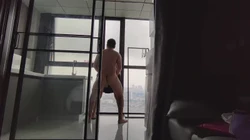 落地窗后入骚母狗
