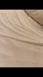 喷水少妇在家吃不饱，老公只要游戏不做爱