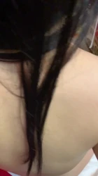 女大赶回宿舍有门禁