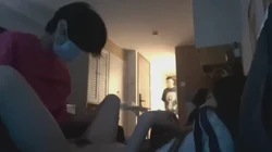 现在女孩好开放！无视男友兄弟娇喘呻吟勾引玩3P