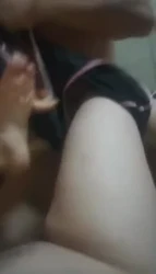 老婆早上发给我自己玩的视频