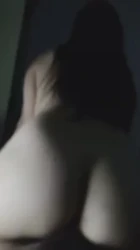 大屁股同事坐的好舒服