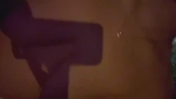 人妻露出第四弹 小母狗尿尿