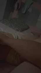 老婆的奶子有肉感