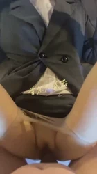 喜欢嫂子美丽的小脚丫