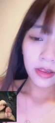 女的颜值很高，对白也很有趣，直接一起高潮