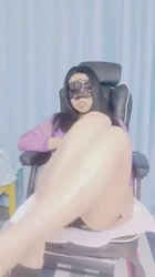 大奶熟女道具自慰高潮