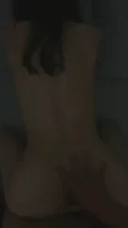 大二学妹暑期送炮还非要关了灯才愿意