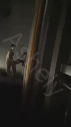 对镜窗前后入母狗