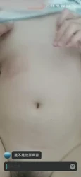 一边操老婆，一边开视频跟网友观看