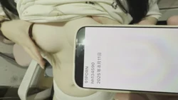 自拍认证，女友边写作业边揉奶子