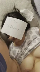 原创 验证 被大奶骚人妻口 玩弄她的骚逼