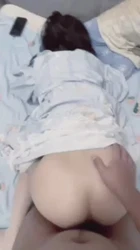 骚b夹的我差点射里面