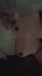 奶子晃花眼