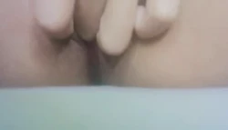 （原创）外地黑逼女友自慰