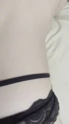 后入肥嫩大屁股操起来真叫一个爽，逼又紧