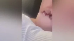 出轨最美人妻刚把老公哄睡了就偷偷跑出来被我内射怀孕