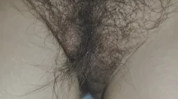 骚逼不让拍，欢迎大家污辱，评论会给她看