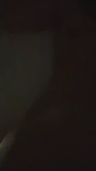 真实自拍光线稍暗凑合看