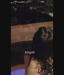 按摩浴缸俯瞰大海无套后入小母狗