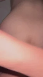 无套后入母狗的馒头逼