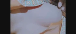喜欢被看光的骚母狗