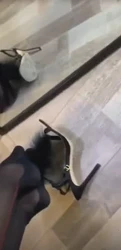 真实颜值小姐姐，素质可聊哦