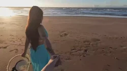 好不容易才约出来的女神 带去海边旅行 这次如愿以偿终于操上了
