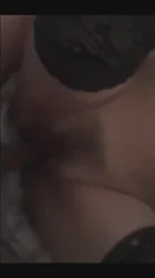 看着就欲求不满的少妇，还很害羞，狠狠地尻她