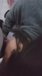 给同事饮料里滴了两滴，3分钟脱裤子