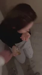 “尿给我快操我 我快上天了 快操我”已婚少妇淫荡无比对白刺激
