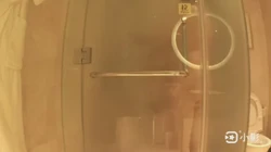 上海大奶人妻浴室后入