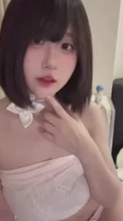 清纯女为何会变成碰到鸡巴秒变骚货！看我操法那个女的顶得住