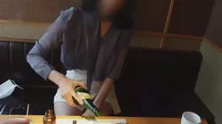 加入闺蜜和她老公一起做爱3P！还对自己老公说：你是不是就喜欢看我被别