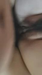 看看我的小骚逼老婆