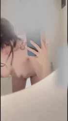 惠州惠东人妻拍下自己挨操的样子