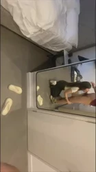 约了一个騷屄女大，进门就迫不及待的口交上了