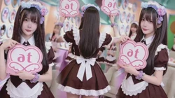 东京秋叶原女仆餐厅大人气女仆娘胡桃（20岁）！AV下海初拍摄！~