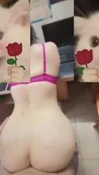把肥臀粉丝姐姐拉来家中狠狠后入